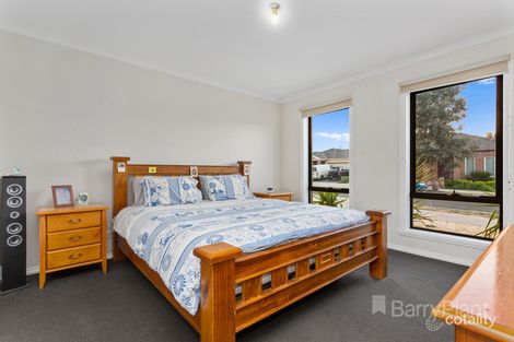 Property photo of 9 Wyperfeld Avenue Craigieburn VIC 3064