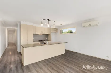 Property photo of 1 Macadamia Street Doreen VIC 3754