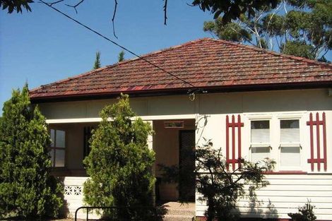 77 Mountview Ave, Beverly Hills, NSW 2209