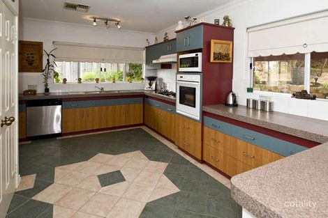 Property photo of 17 Mulberrytree Close Swan View WA 6056