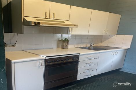 Property photo of 35 Bramble Terrace Red Hill QLD 4059