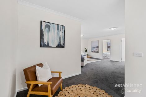 Property photo of 39 Tristania Drive Point Cook VIC 3030