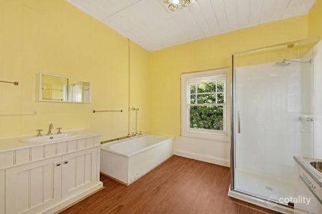 Property photo of 82 West Street Daylesford VIC 3460