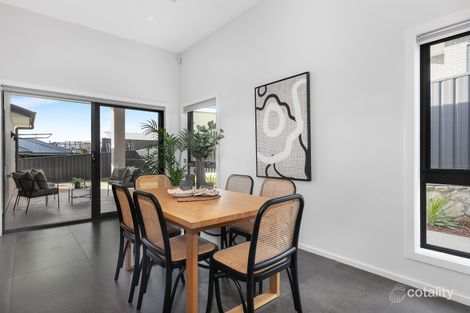 Property photo of 33 Mummery Terrace Moncrieff ACT 2914