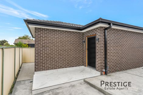 2a Shelley Pl, Wetherill Park, NSW 2164