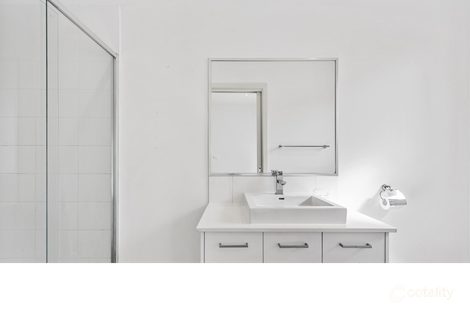 Property photo of 15 Grattan Cove Craigieburn VIC 3064