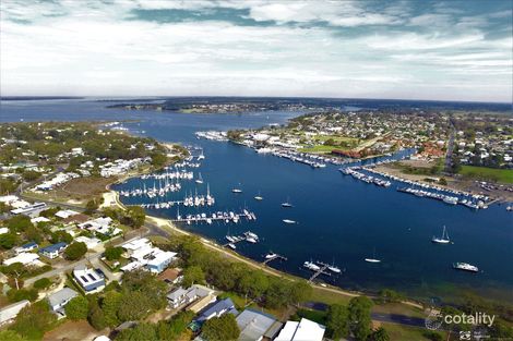 Property photo of 15 Lisa Court Raymond Island VIC 3880