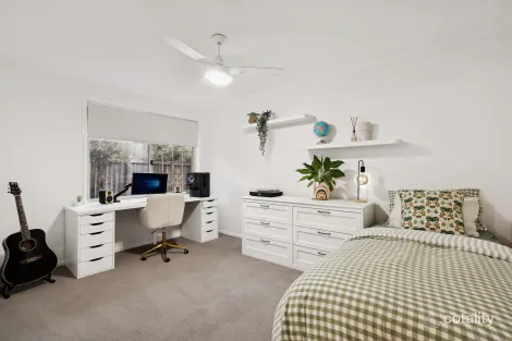 Property photo of 34 Kirralee Crescent Upper Kedron QLD 4055