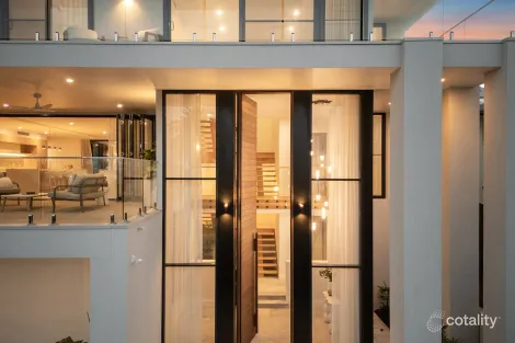 Property photo of 110 Ocean View Drive Wamberal NSW 2260