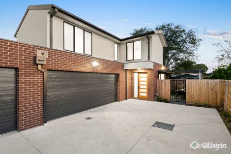 Property photo of 2/34 Clairmont Avenue Cranbourne VIC 3977