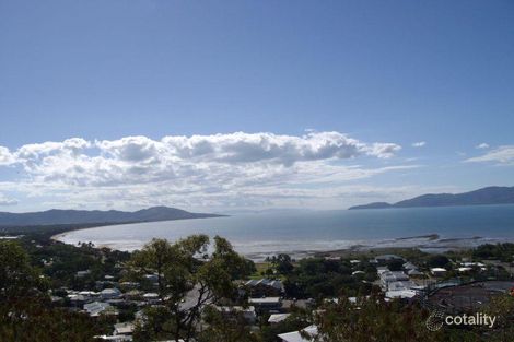 64 Yarrawonga Dr, Castle Hill, QLD 4810