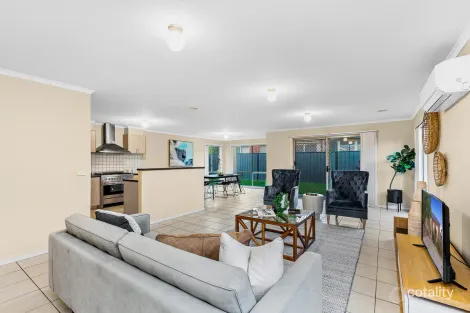 Property photo of 11 Goldstein Vista Point Cook VIC 3030