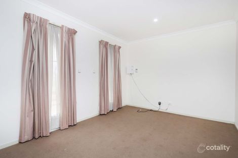 Property photo of 59 Newcombe Drive St Albans VIC 3021