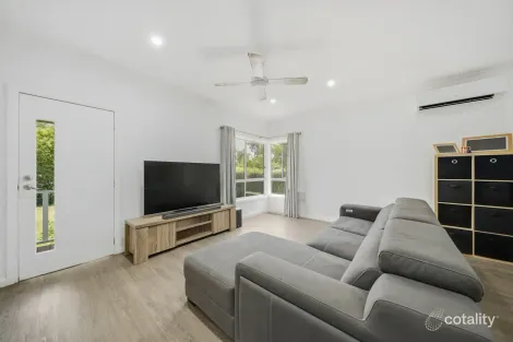 Property photo of 27 Toolamba Road Mooroopna VIC 3629