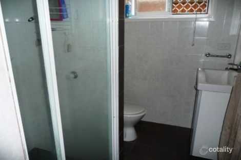 Property photo of 1/23 Darrambal Street Surfers Paradise QLD 4217