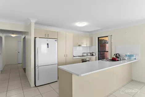 Property photo of 14 Sharon Drive Rosenthal Heights QLD 4370