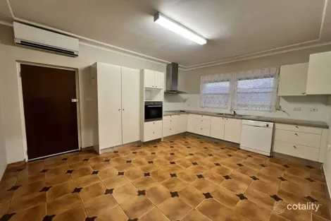Property photo of 31 Reilly Street Liverpool NSW 2170