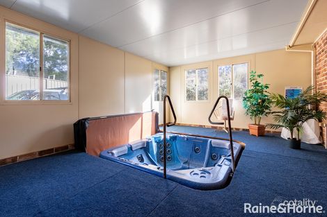 Property photo of 10 Arabella Place Robin Hill NSW 2795
