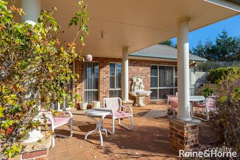Property photo of 10 Arabella Place Robin Hill NSW 2795