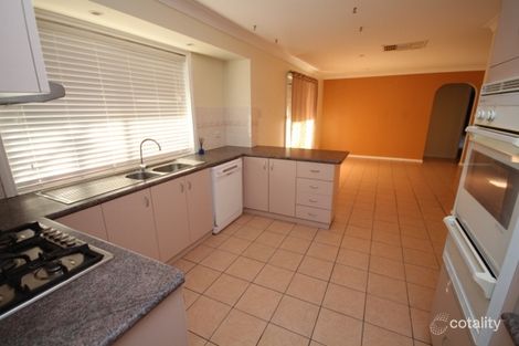 Property photo of 4 Kirrang Avenue Glenfield Park NSW 2650