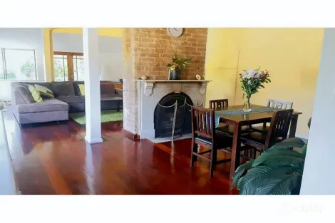 Property photo of 211 Gladstone Road Highgate Hill QLD 4101