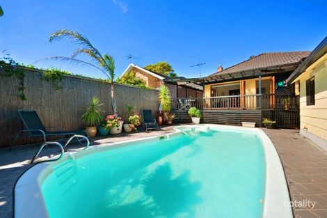 Property photo of 35 Crammond Boulevard Caringbah NSW 2229