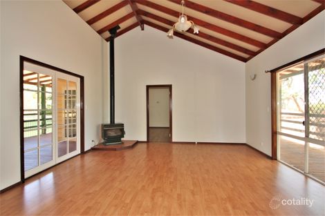 Property photo of 6 Barlee Street Gingin WA 6503