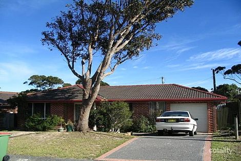 Property photo of 12 Albatross Close Forresters Beach NSW 2260