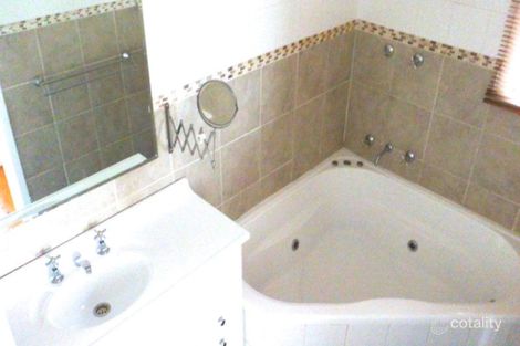Property photo of 21 Lewis Drive Figtree NSW 2525