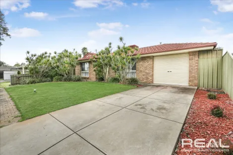 Property photo of 8 Petersens Parade Salisbury Downs SA 5108
