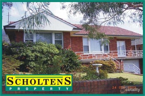 Property photo of 26 Bellebrae Avenue Mount Ousley NSW 2519