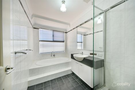 Property photo of 36 Oceanrunner Boulevard Shoalwater WA 6169