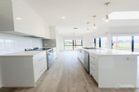 Property photo of 7 Ramon Close Yinnar VIC 3869