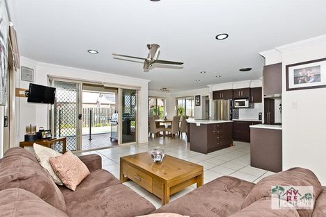 Property photo of 40 Lookout Place Narangba QLD 4504