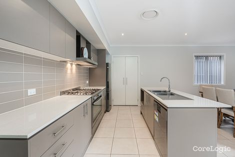 Property photo of 18 Fox Creek Circuit Kellyville NSW 2155