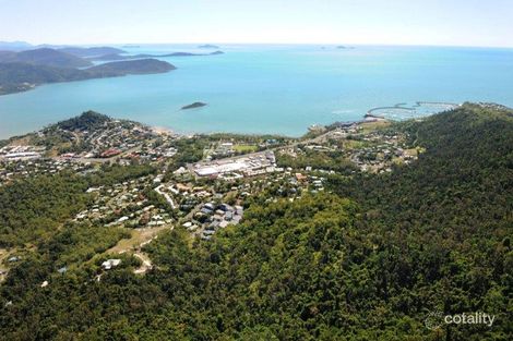 Property photo of 5 Yachtsmans Parade Cannonvale QLD 4802
