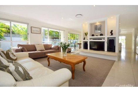 5 Skipper Pl, Noosaville, QLD 4566