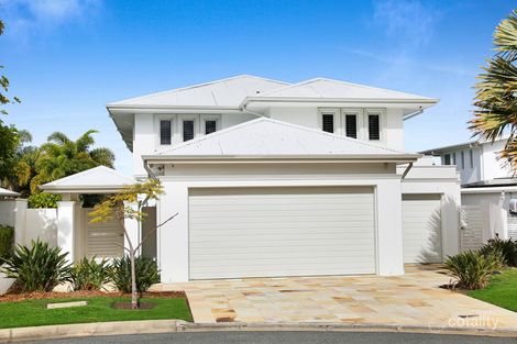 Property photo of 1036 Lakeview Terrace Benowa QLD 4217