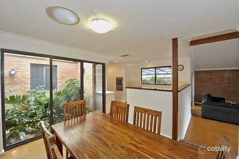 Property photo of 21 Fairfield Way Halls Head WA 6210