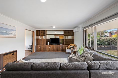 Property photo of 10 Brigalow Crescent Mount Gambier SA 5290