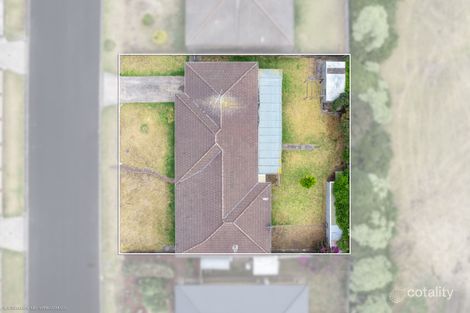 Property photo of 10 Brigalow Crescent Mount Gambier SA 5290