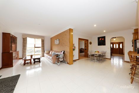 Property photo of 27 Miriam Close Wheelers Hill VIC 3150