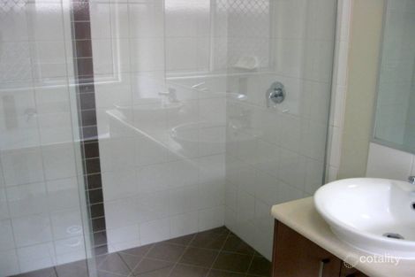 Property photo of 12 Raleigh Place Redbank Plains QLD 4301