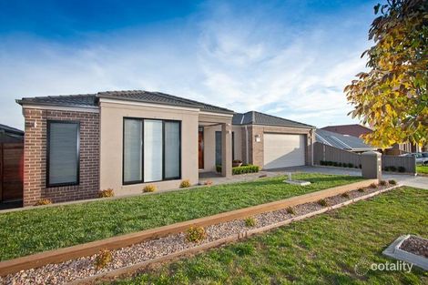 Property photo of 11 Highvale Crescent Berwick VIC 3806