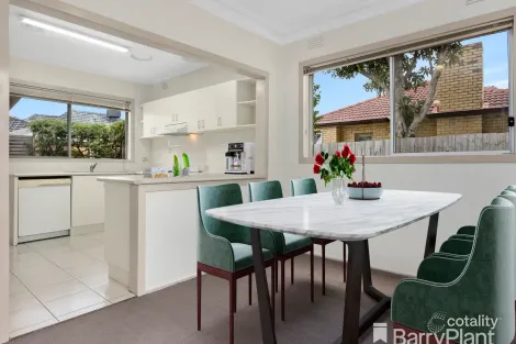 Property photo of 1/743 High Street Road Glen Waverley VIC 3150