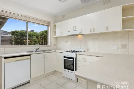 Property photo of 1/743 High Street Road Glen Waverley VIC 3150