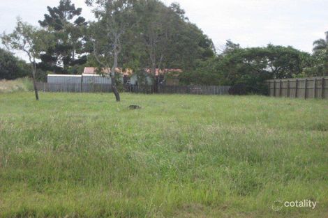 4 Spray St, Burnett Heads, QLD 4670