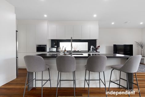 Property photo of 32 Dookie Street Farrer ACT 2607