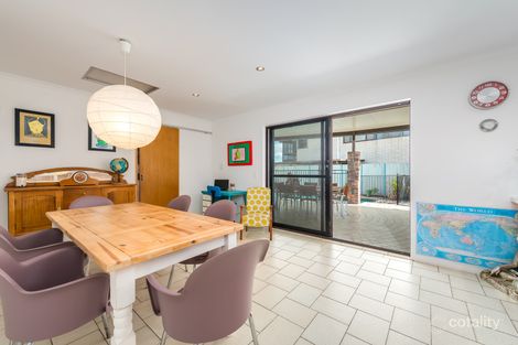 Property photo of 2 Alma Street Broadbeach Waters QLD 4218