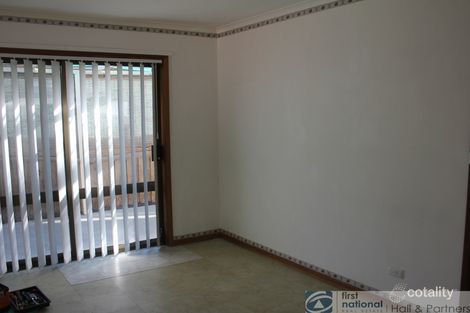 Property photo of 15 Shetland Street Endeavour Hills VIC 3802